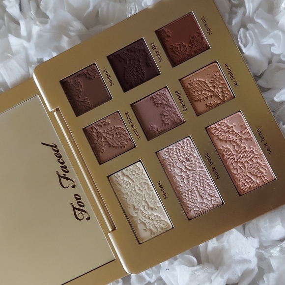 Infused 🥥 Too Faced Makeup palette (opened, swatched, not used thou)make offer - Picture 2 of 6